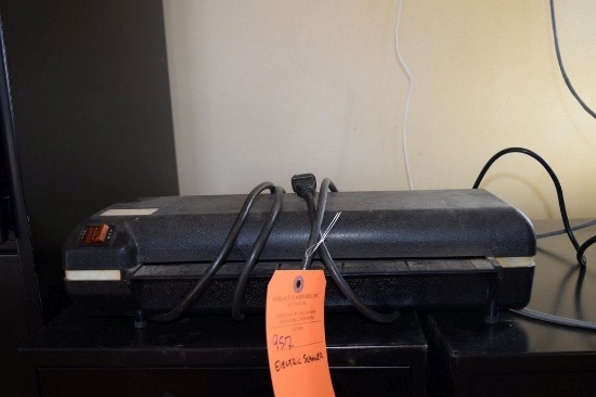 ELECTRIC LAMINATOR