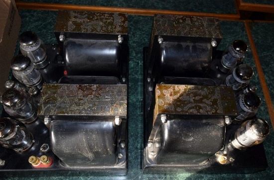 PAIR OF 250 WATTS PER CHANNEL MONOBLOCK KT88 6550 TUBE