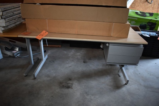 WORK TABLE, GRAY METAL, BASE LIGHT, WOODEN TOP,