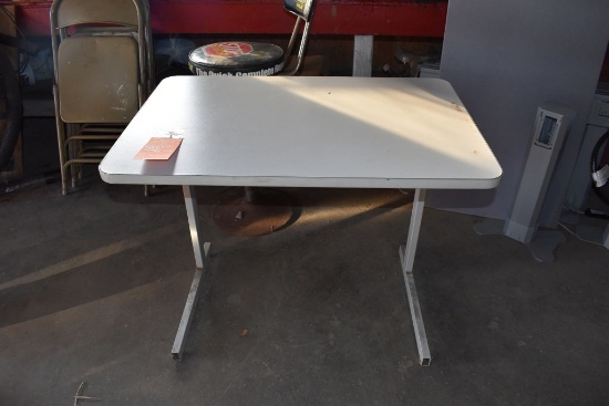 CANTILEVER TABLE, 30" X 20" X 29"H