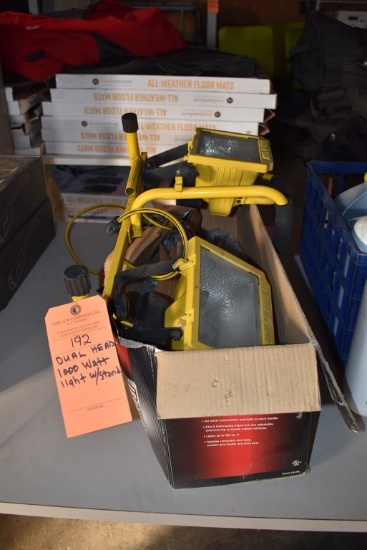 DUAL HEAD 1000 WATT LIGHT W/STAND