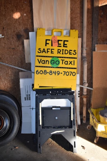 (6) SAW HORSES & SANDWICH BOARD SIGN