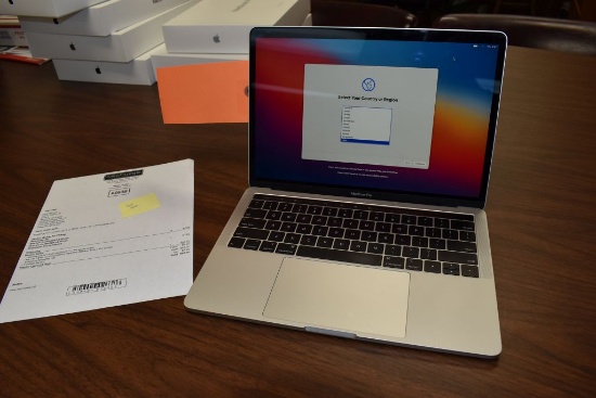 (2019) APPLE 13" MACBOOK PRO, SILVER, TOUCH BAR,