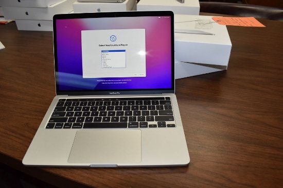 APPLE MACBOOK PRO MODEL A2251 (13 INCH, 2020, 4TBT3)