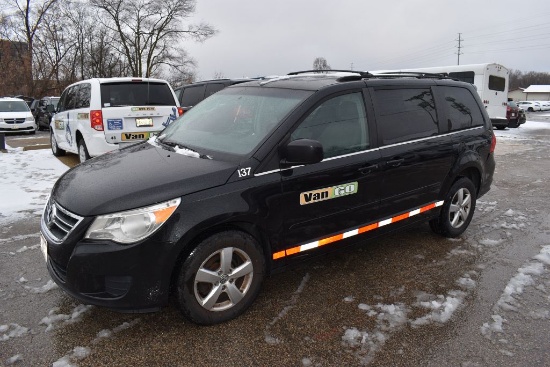 #137 (2009) VW ROUTAN SE, VIN 2V8HW341X9R501006,
