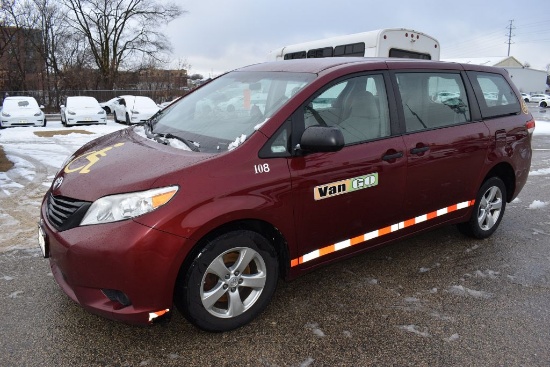 #108 (2014) TOYOTA SIENNA, VIN 5TDZK3DC9ES490336,