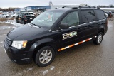 #111 (2008) CHRYSLER TOWN & COUNTRY,