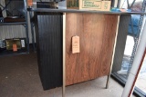 STAND ALONE WOOD BAR WITH BROWN WOODLOOK TOP,