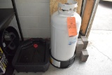 FLAME KING 40 LB. PROPANE CYLINDER AND