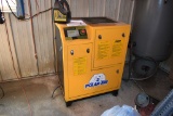 POLAR AIR SCREW TYPE AIR COMPRESSOR,