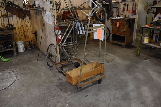 FRAME RACK ON CASTERS - 6 POSITION