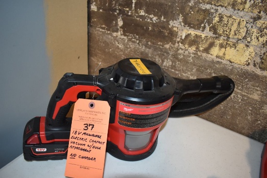 18 VOLT MILWAUKEE ELECTRIC COMPACT VACUUM WITH HOSE