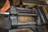CAM-LOCK 8