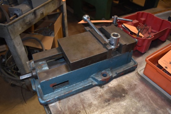 ENCO 6" MILL VISE WITH HANDLE AND STOCK STOP