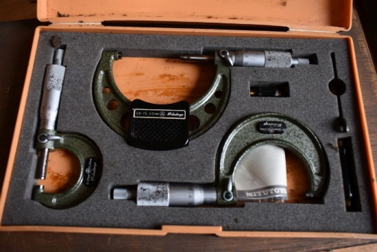 MITUTOYO MICROMETER SET 0 - 3"