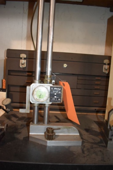 MITUTOYO 24" HEIGHT GAUGE WITH DIAL INDICATOR