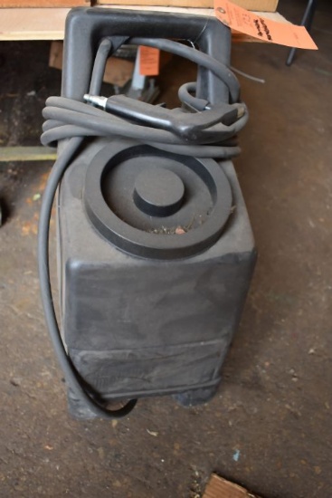 PORTABLE SANDBLASTER