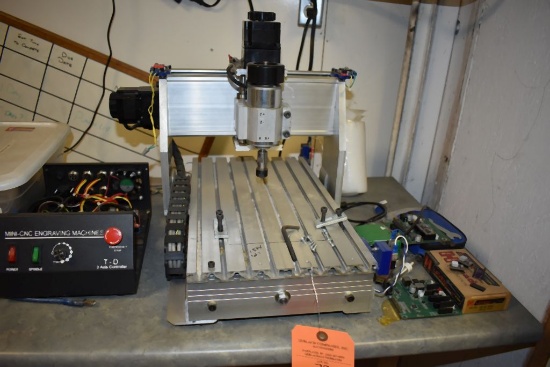 MINI ROUTER MACHINE BY T-D, APPROX. 14" x 12" T-SLOT
