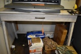 WOODGRAIN DESK WITH LARGE SINGLE DRAWER, 42