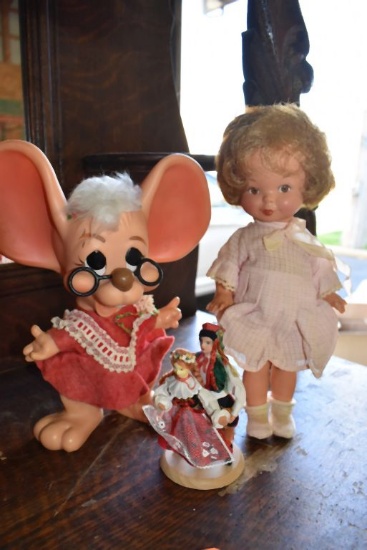 MOUSE BANK, DOLL AND DANCING DOLL COUPLE