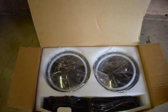 PAIR OF 7" LED HEADLIGHTS IN BOX