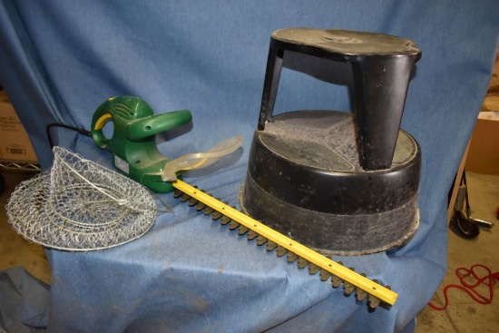 STEP STOOL, FISH NET AND ELECTRIC HEDGE TRIMMER