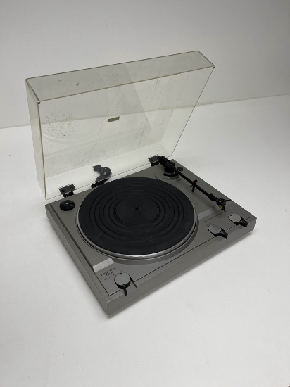 VINTAGE PROJECT ONE DR-115 TURNTABLE W/STANTON D71EE
