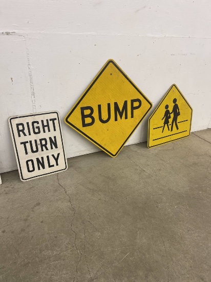 LOT OF THREE ALUMINUM ROAD SIGNS: CROSSWALK,