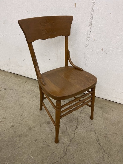 VAL BLATZ BEER PRE PROHIBITION PUB CHAIR