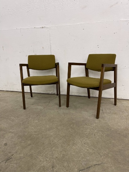 PAIR OF MCM MID CENTURY MODERN ARM CHAIRS