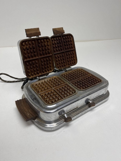 VINTAGE DOUBLE WAFFLE MAKER