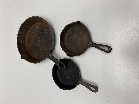 LOT OF THREE CAST IRON SKILLETS