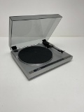 VINTAGE YAMAHA P-200 TURNTABLE W/ORTOFON LM10