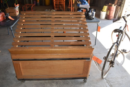 WORK/DRAFTING TABLE W/ADJUSTABLE TOP, 3" CASTERS,