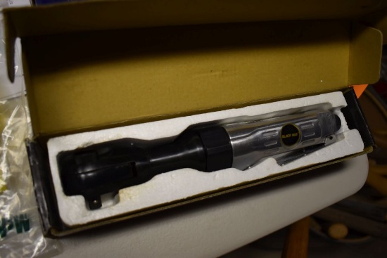 COLEMAN POWERMATIC 3/8" AIR RATCHET WRENCH BLACK MAX IN BOX
