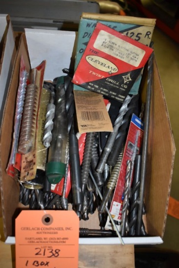 BOX OF ASSORTED DRILL BITS