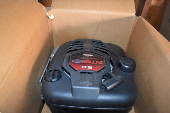 BRIGGS AND STRATTON GAS ENGINE, 6.0 H.P., NEW IN BOX