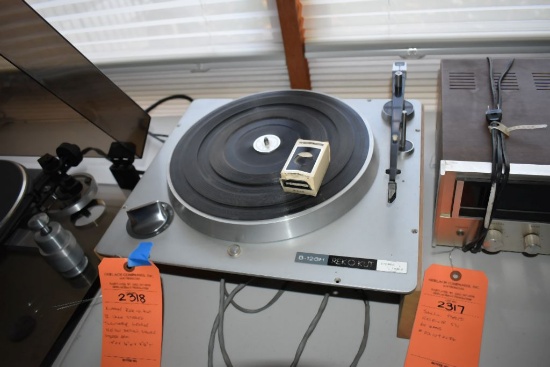 VINTAGE REK-O-KUT B-126H STEREO TURNTABLE,