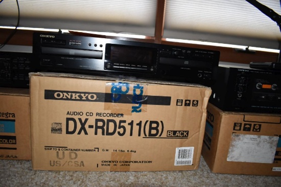 ONKYO AUDIO CD RECORDER, BLACK, MODEL DX-RD511, WITH