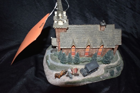 TERRY REDLIN "THE GATHERING PLACE" XMAS VILLAGE
