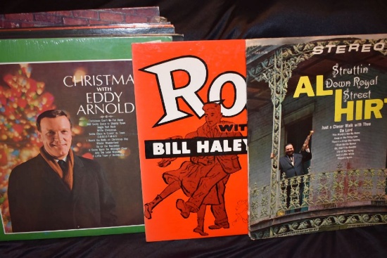 VINYL RECORDS IN THIS CUBE, BEACH BOYS, XMAS,