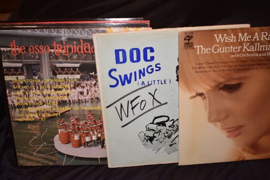 VINYL RECORDS IN THIS CUBE, JOHNNY SMITH,