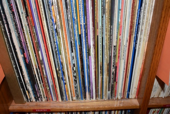 VINYL RECORDS IN THIS CUBE, MOSTLY COUNTRY, APPROX. 90