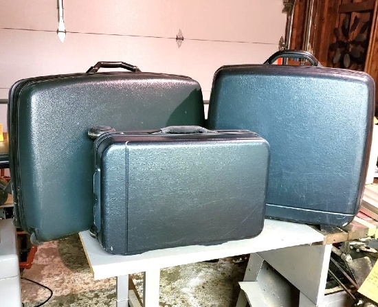 SAMSONITE LUGGAGE 3 PIECE HARD SHELL