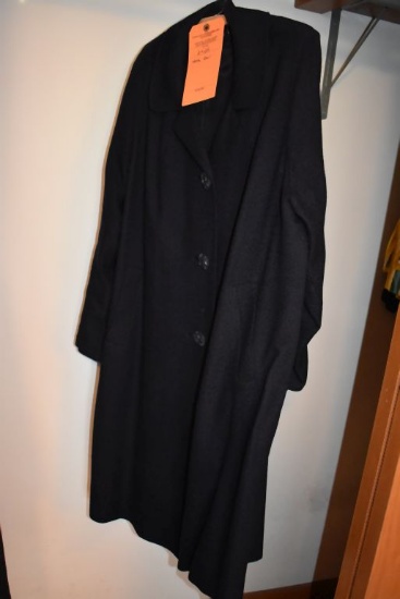 NAVY COAT