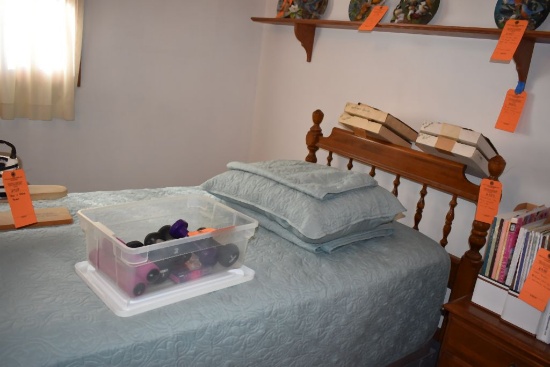 SINGLE/TWIN BED FRAME, 41" x 80" WITH BEDDING