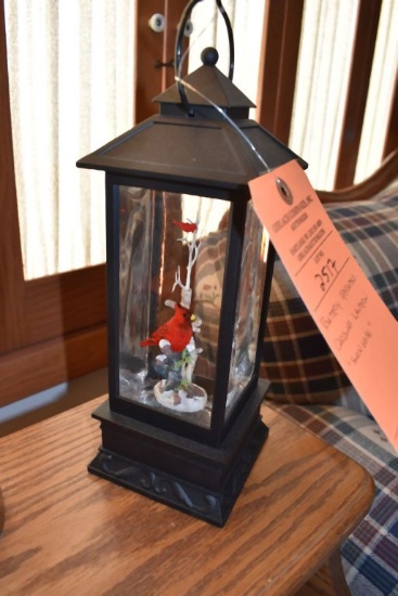 BATTERY OPERATED CARDINAL LANTERN "SNOW GLOBE"