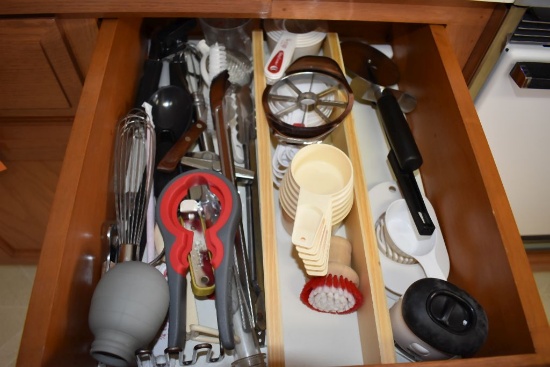 DRAWER WITH MISC. UTENSILS - WHISK, MEASURING CUPS,