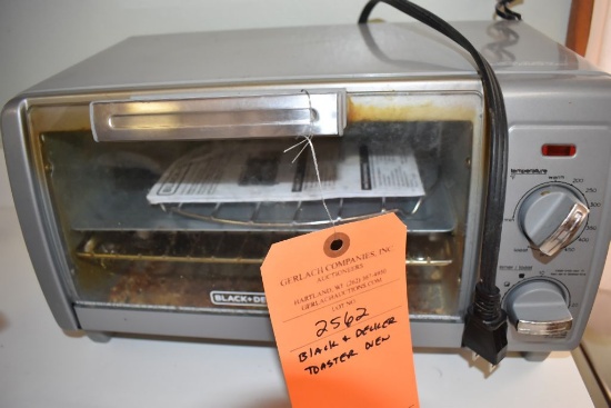 BLACK AND DECKER TOASTER OVEN