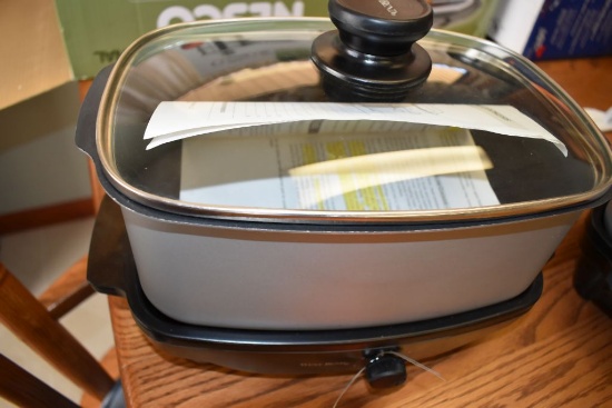 WEST BEND ELECTRIC COOKER, 210 WATTS